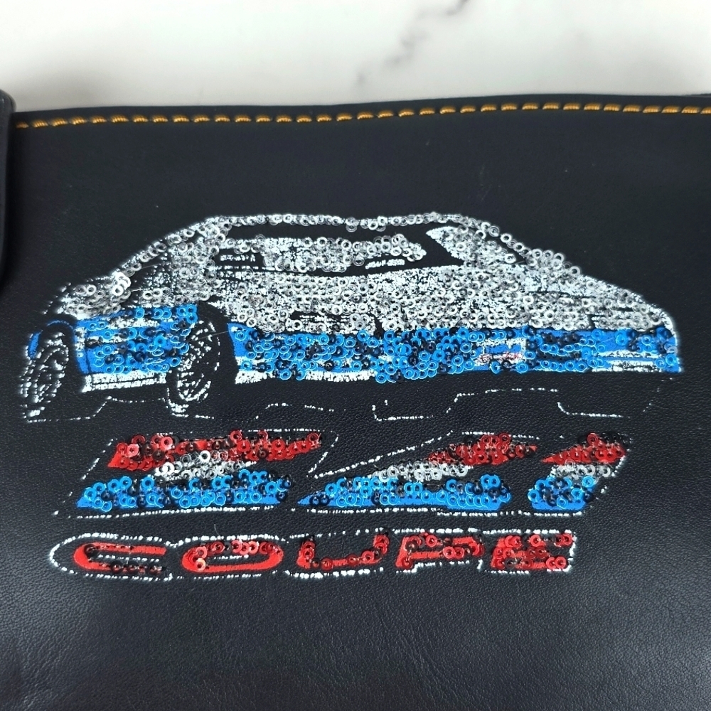 COACH 1941 CAR COUPE BLACK SEQUINS TURNLOCK WRISTLET 21‎ WALLET LTD EDITION - Picture 4 of 16